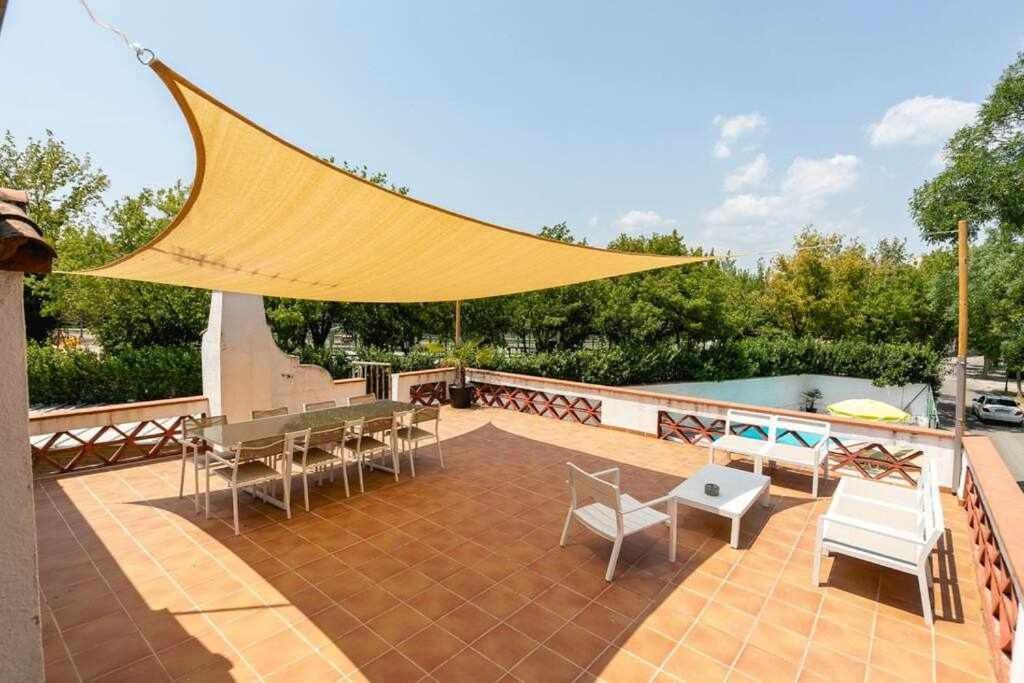 Newly Renovated Room W Pool & Bikeparking Girona Exterior photo
