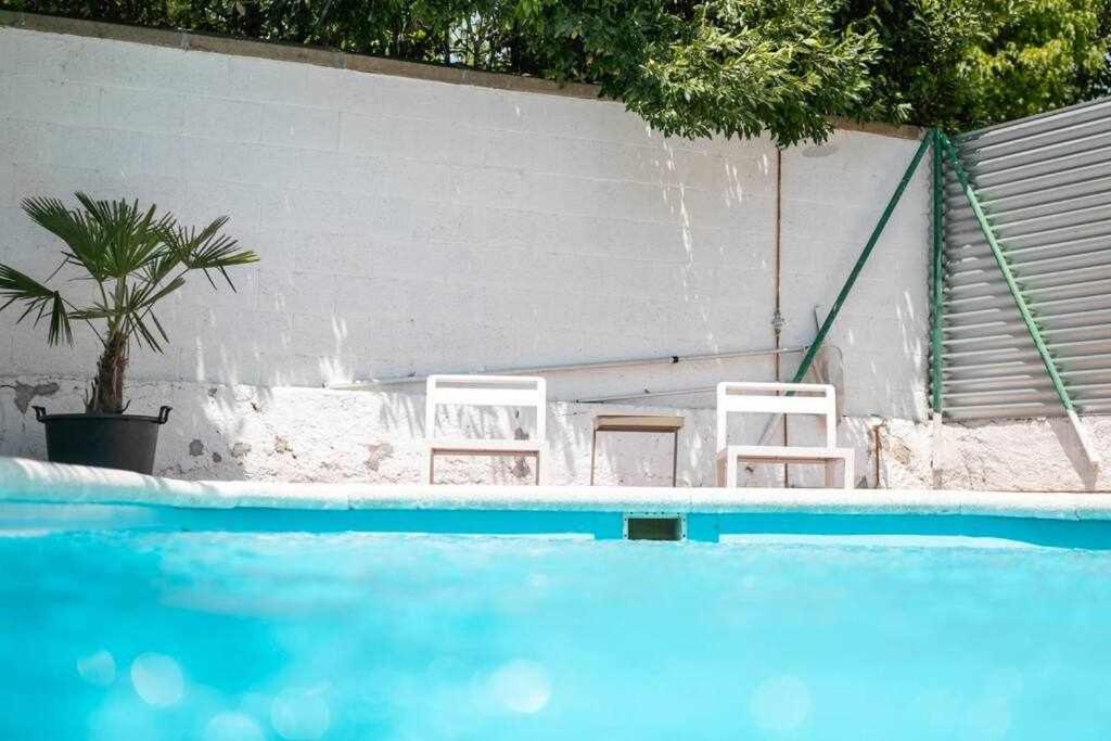 Newly Renovated Room W Pool & Bikeparking Girona Room photo