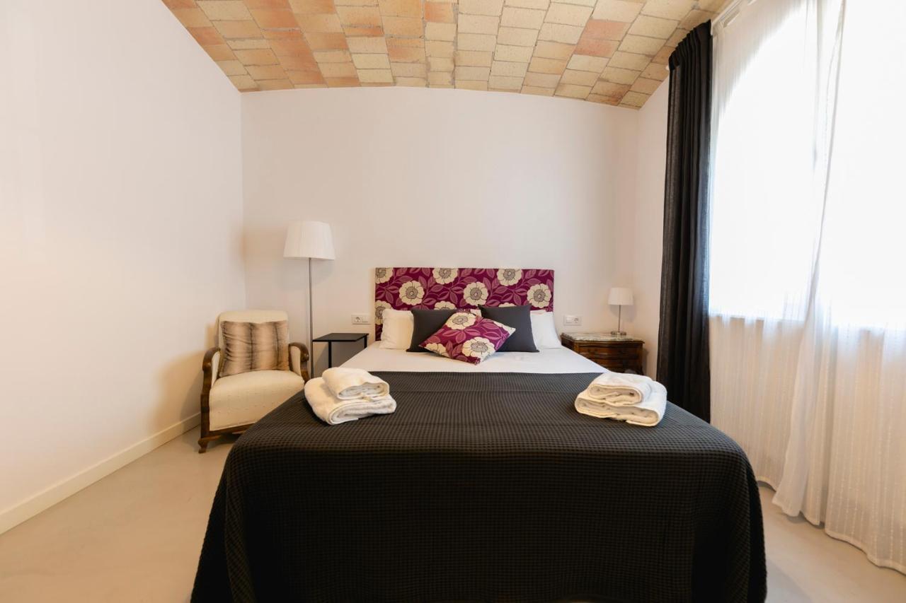 Newly Renovated Room W Pool & Bikeparking Girona Exterior photo